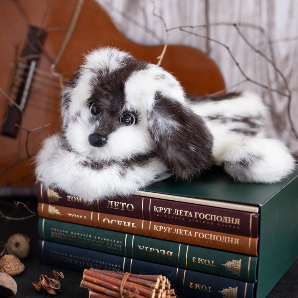 Картинка мягкая игрушка собака из натурального меха кролика юпи Holich Toys в разных ракурса