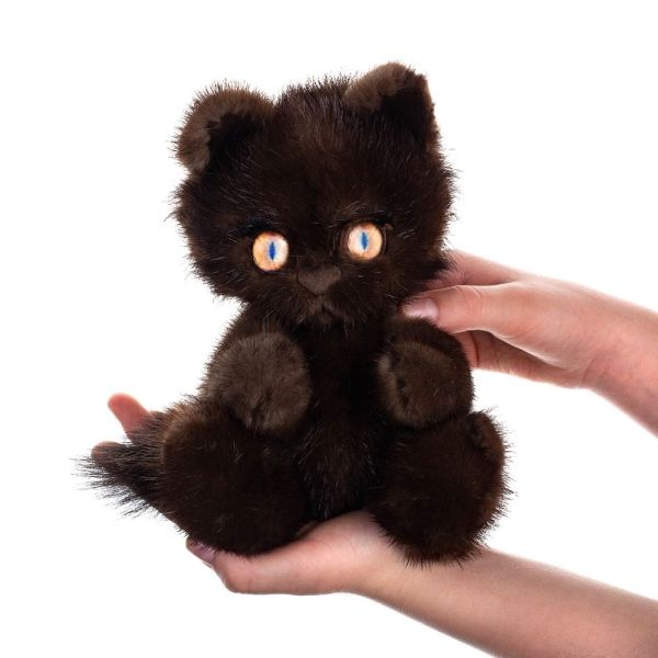 На фото мягкая игрушка котенок из натурального меха норки любомур коричневый с карими глазами Holich Toys в разных ракурса