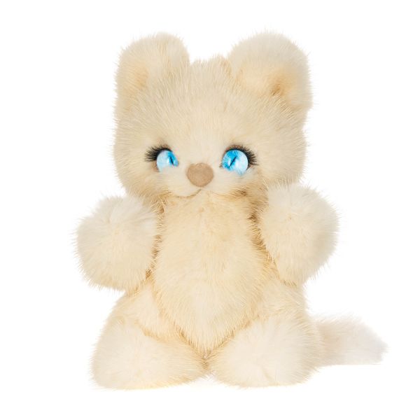 На фото мягкая игрушка котенок тедди из натурального меха норки бежевый Holich Toys в разных ракурса